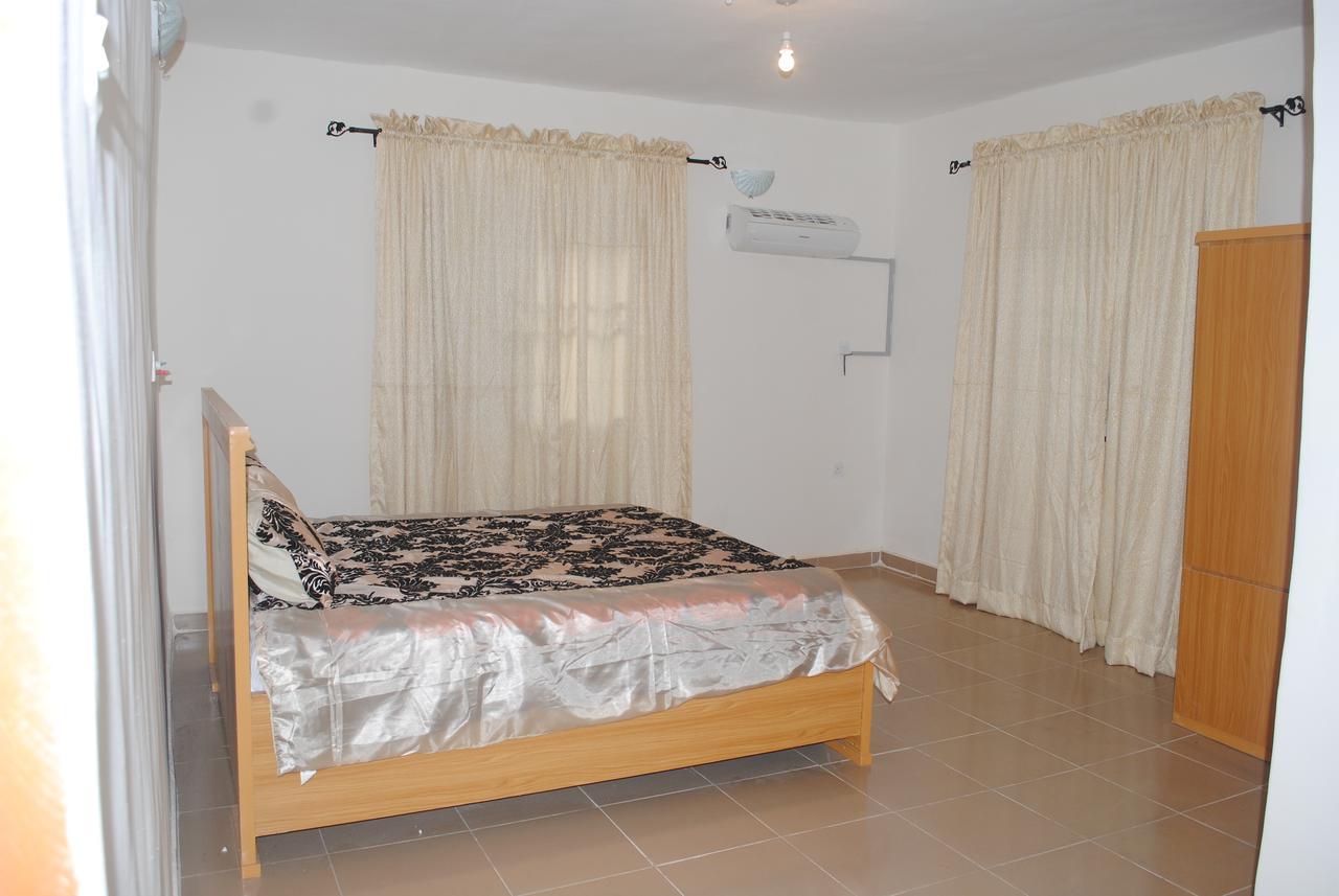 Wynnas Serviced Apartments Benin City Eksteriør billede