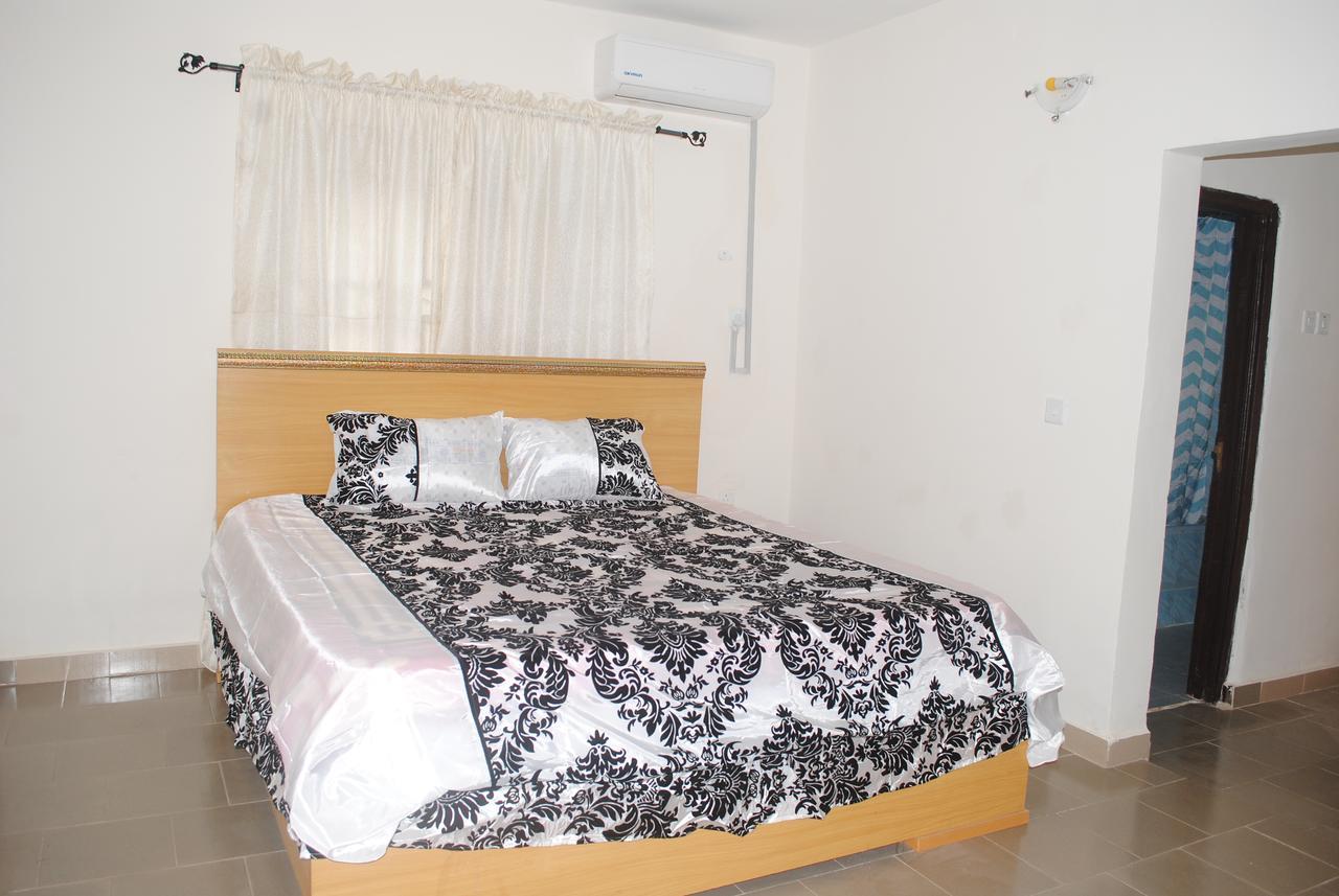 Wynnas Serviced Apartments Benin City Eksteriør billede